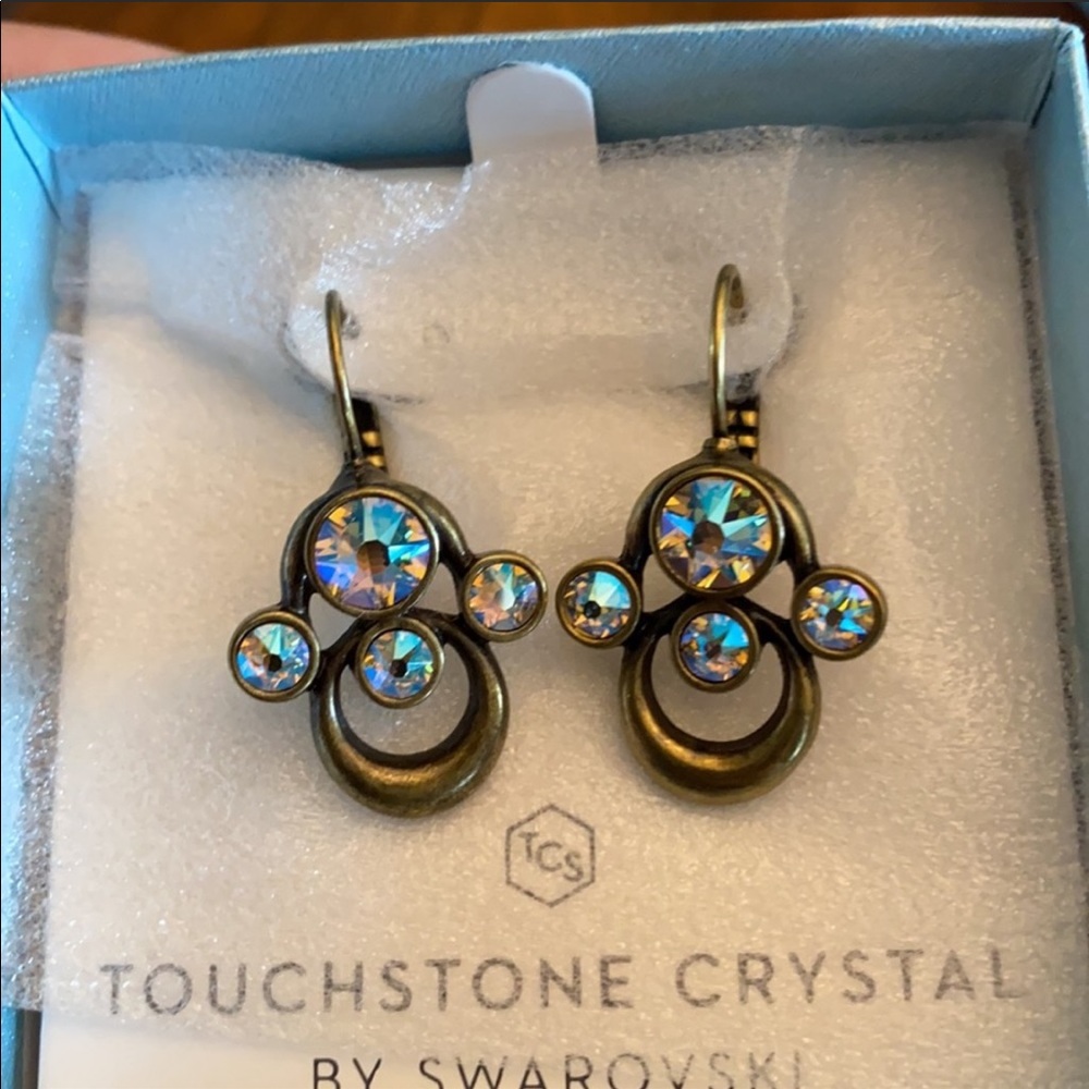 Touchstone Crystal shimmer V Brass Earrings NIB